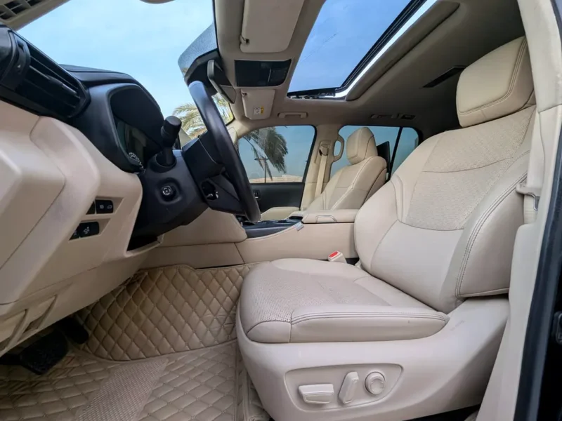 2024 Toyota Land Cruiser VXR 3.5L 6 Cylinder TWIN TURBO Engine Black Beige SUV