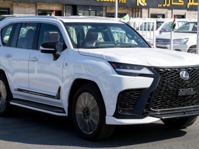 2025 Lexus LX 700h 3.5-liter V6 Twin Turbo Hybrid White Red SUV GCC Specs