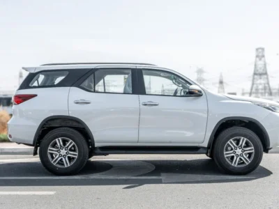2026 Toyota Fortuner VX 4.0 Litre V6 Petrol Engine AT White Tan SUV GCC Specs