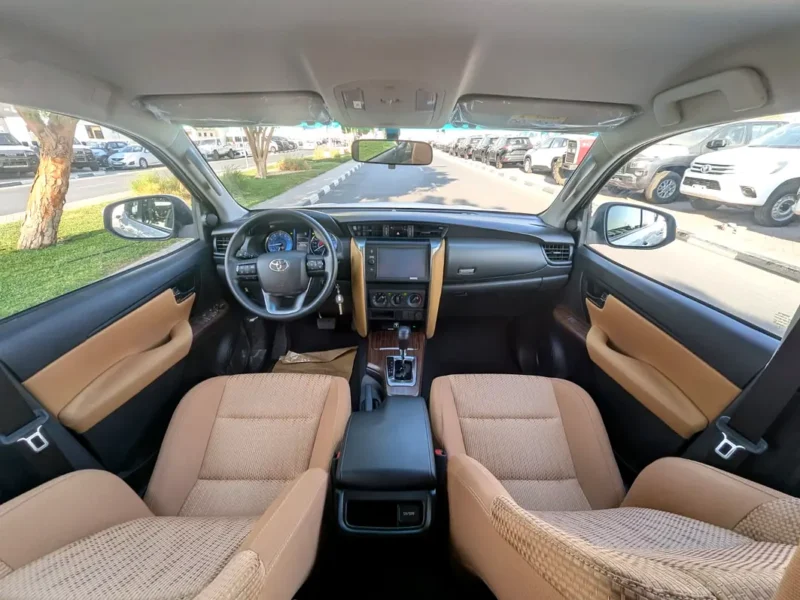 2023 Toyota Fortuner Other 4 Cylinder Petrol Engine White Brown SUV GCC Specs