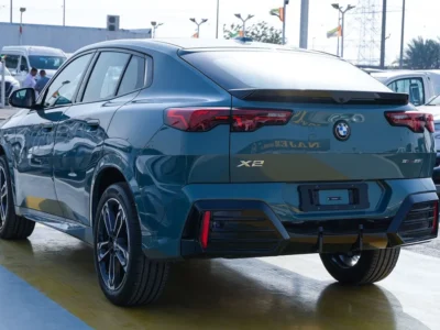 2025 BMW X2 2.0L TwinPower Turbo Inline 4-Cylinder Green Red SUV GCC Specs