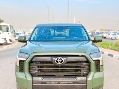 2022 TOYOTA TUNDRA SR5 4x4 3.5 Litre Turbo V6 Engine Green Black Pick UP