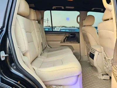 2019 Toyota Land Cruiser GXR V6 Cylinder Engine 4.0 Litres Black Beige SUV GCC