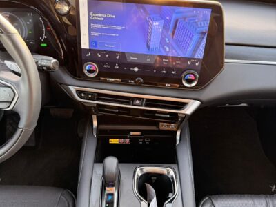 2024 LEXUS RX 350H Premium 2.4 Litre V4 Engine VVT White Black AWD