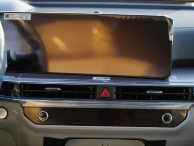 2026 Kia Sorento 3.5-liter 6 Cylinder Petrol Engine White Beige SUV GCC Specs