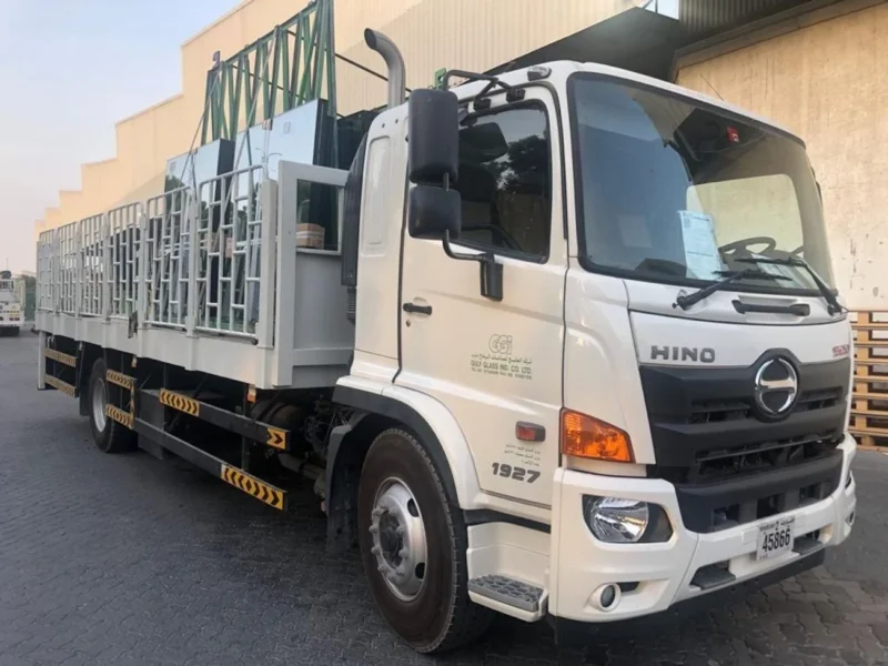 2025 Hino 500 Hino 500 1927 13 Tons 8 Cylinder Diesel Engine White Black Truck