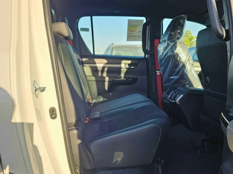 2025 Toyota Hilux GR SPORT 4.0 Litres V6 Engine PETROL White Black Pick Up Truck