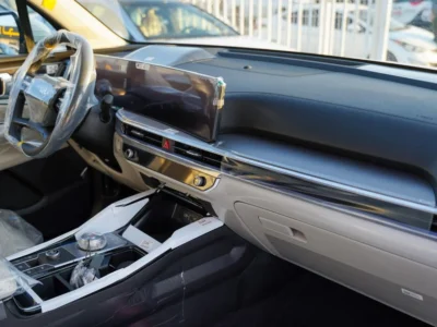 2026 Kia Sorento 3.5-liter 6 Cylinder Petrol Engine White Beige SUV GCC Specs