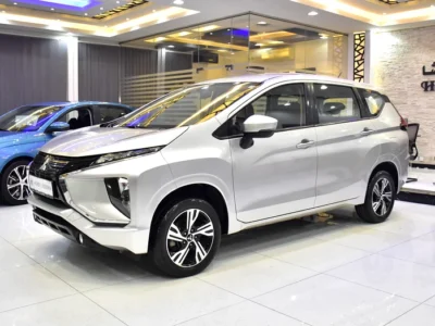 2022 Mitsubishi Xpander Medium Line 4 Cylinder Petrol Engine Silver Black Crossover