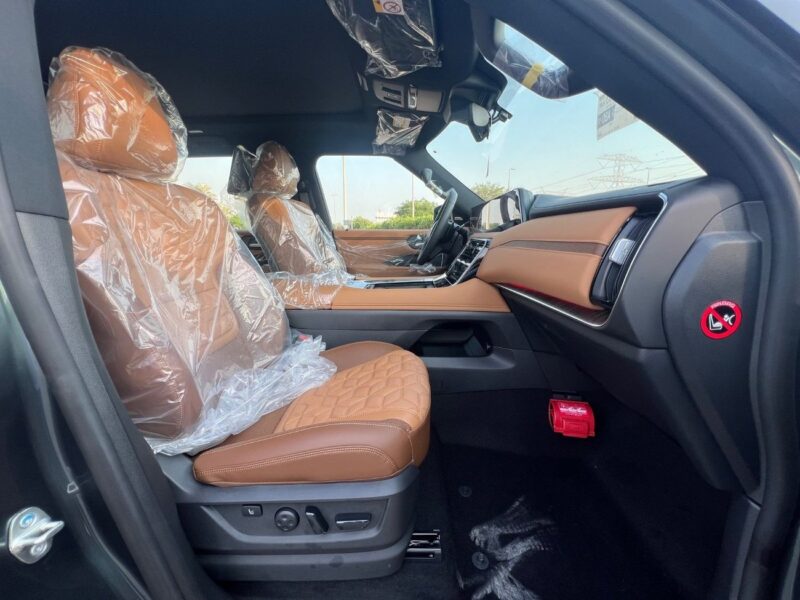 2026 Nissan Patrol LE PLATINUM 3.5-liter V6 Twin Turbo Green Tan SUV GCC Specs