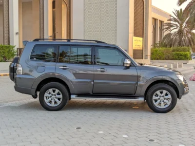 2017 Mitsubishi Pajero GLS V6 3.5L GCC MID OPTION Grey Brown SUV GCC