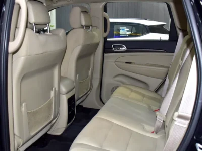 2018 Jeep Grand Cherokee Laredo 6 Cylinders Petrol Engine Black Beige SUV