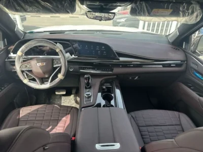 2024 Cadillac Escalade Sport Platinum 6.2L 8 Cylinders Engine 4WD Black Maroon SUV