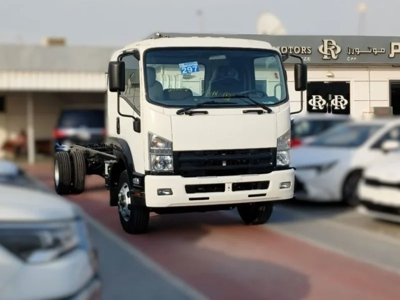 2025 Isuzu FSR 13 TON Long Chassis 6 Cylinders Engine White Grey Truck