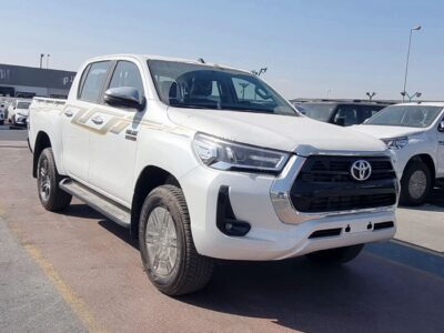 2025 TOYOTA HILUX 2.4L DIESEL DOUBLE CABIN 4X4 GLX White Black Pick UP
