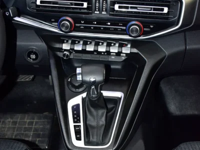 2023 Peugeot Landtrek DC 4X4 4 Cylinders Petrol Engine Blue Black Pick UP GCC