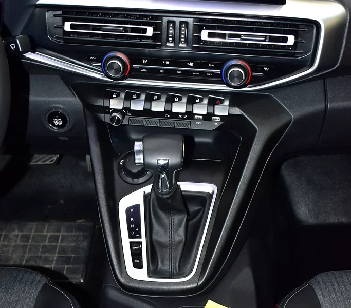 2023 Peugeot Landtrek DC 4X4 4 Cylinders Petrol Engine Blue Black Pick UP GCC