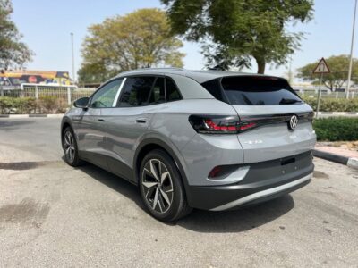 2021 Volkswagen ID.4 CROZZ PURE PLUS 2.0 L Electric Vehicle Grey SUV