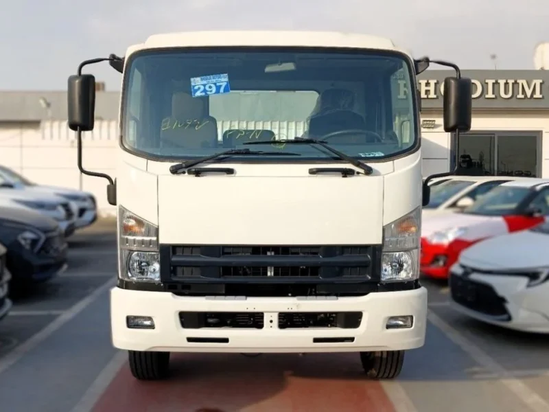 2025 Isuzu FSR 13 TON Long Chassis 6 Cylinders Engine White Grey Truck