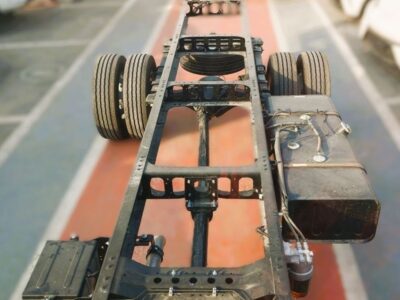 2025 Isuzu FSR 13 TON Long Chassis 6 Cylinders Engine White Grey Truck