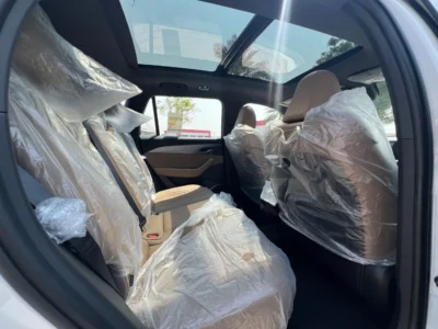 2026 Renault Koleos LE 2.0 Litres 4 Cylinders Petrol Engine Silver Beige SUV 4x4