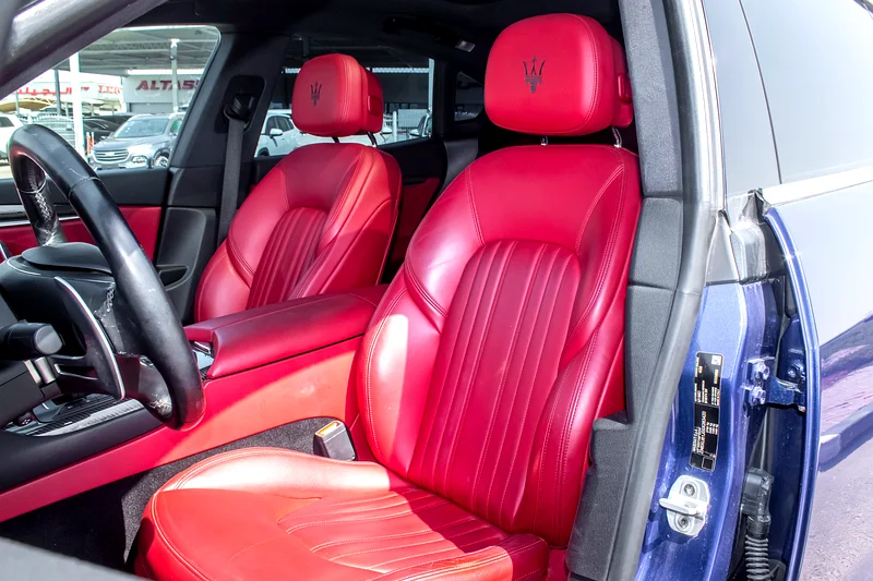 2017 Maserati Levante GranSport 6 Cylinders Petrol Engine Blue Red SUV