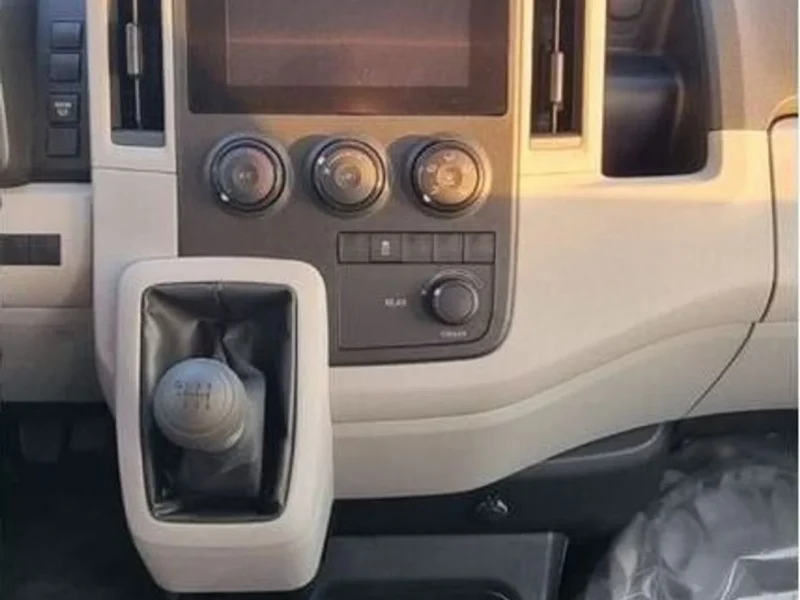 2025 TOYOTA HIACE HIGHROOF 2.8L DIESEL MT 4 Cylinders White Grey Van