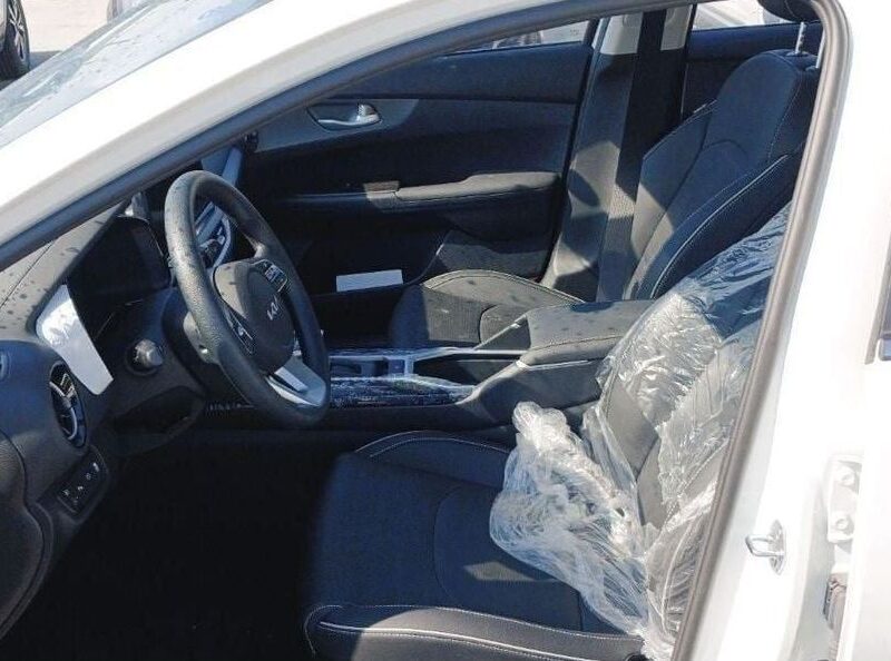 2025 KIA K3 1.5 Litres 4 Cylinders Petrol Engine White Black Sedan FWD