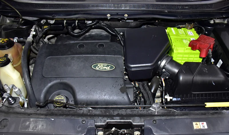 2014 Ford Edge Limited 6 Cylinder Petrol Engine Brown Black SUV GCC Specs