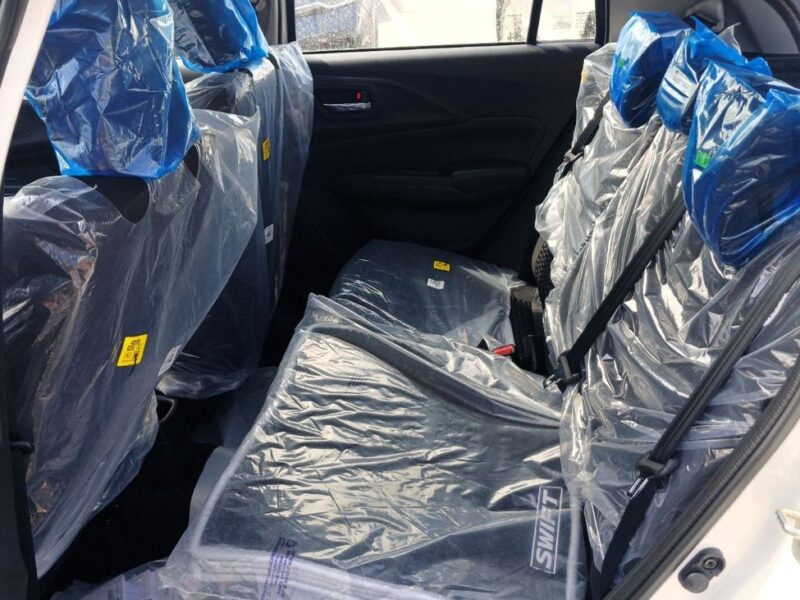 2025 Suzuki SWIFT GLX 1. 2 Litres 4 Cylinders Petrol Engine White Black Hatchback