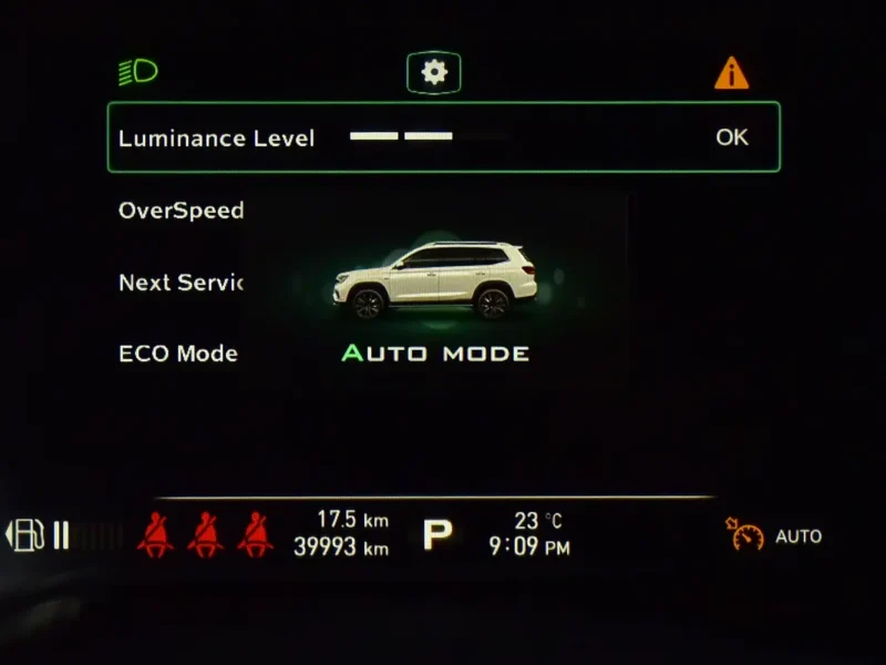 2021 MG RX8 Luxury 4 Cylinders Petrol Engine White Brown SUV GCC Specs