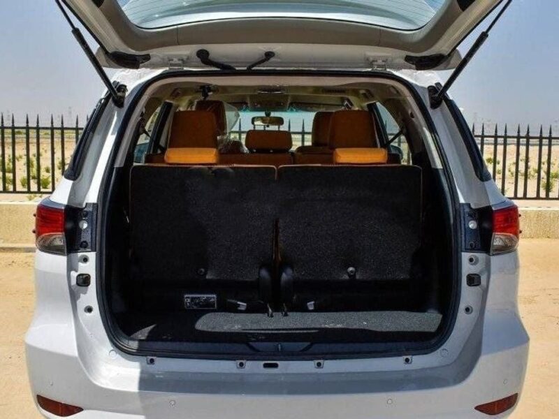 2025 Toyota Fortuner 4.0L V6 24-valve DOHC with VVT-i White Tan SUV GCC