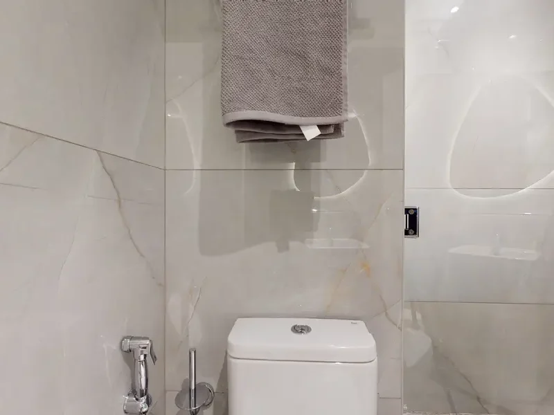 Vacant | Furnished | 1 Bed | Balcony