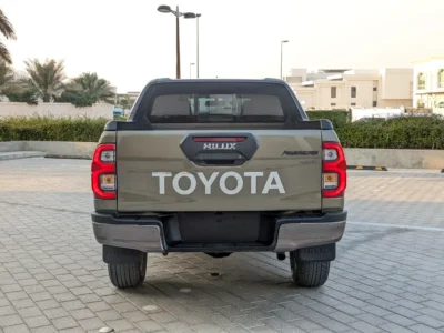 2021 Toyota Hilux Adventure 4.0L V6 Petrol Automatic Bronze Red Pick UP Truck