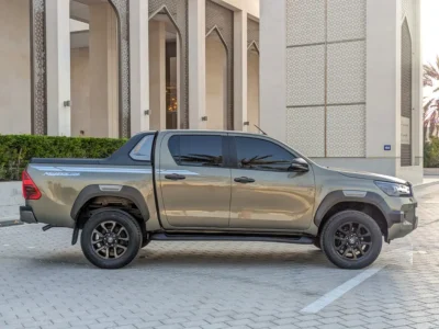 2021 Toyota Hilux Adventure 4.0L V6 Petrol Automatic Bronze Red Pick UP Truck