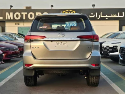 2024 Toyota Fortuner 4.0 Litres V6 Engine PETROL Silver Tan SUV GCC Specs