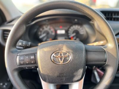 2026 TOYOTA HILUX DLX 2.4L 4 Cylinders Diesel GCC White Black Pick UP