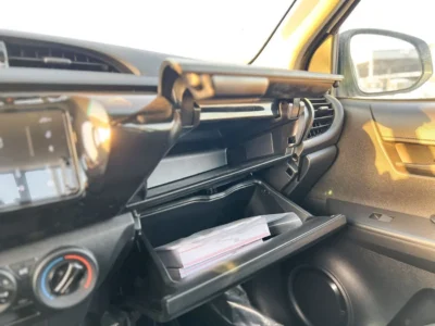 2026 TOYOTA HILUX DLX 2.4L 4 Cylinders Diesel GCC White Black Pick UP