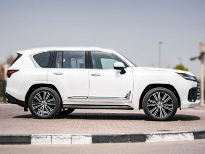 2026 Lexus LX700h Signature 3.5L Twin-Turbocharged V6 Hybrid White Tan SUV