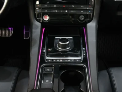 2019 Jaguar F-Pace 25T 2.0 liter 4-Cylinder Petrol Engine Black SUV Automatic