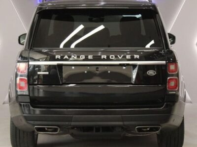 2018 Land Rover Range Rover Vogue SE 5.0L 8 Cylinder Engine Black Brown SUV