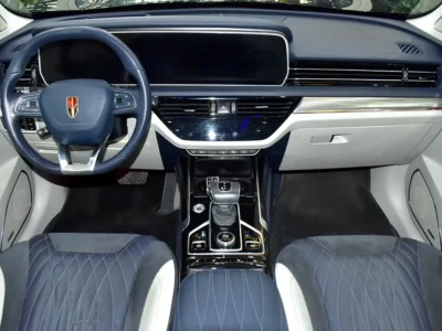 2023 Hongqi HS5 Deluxe 4 Cylinders Petrol Engine Black Blue SUV GCC Specs