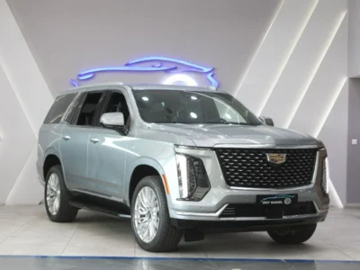 2025 Cadillac Escalade Sport Platinum 6.2 Litres V8 Engine Grey Black SUV