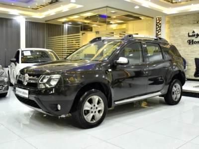 2016 Renault Duster SE Plus 4 Cylinders Petrol Engine Black Beige Crossover GCC