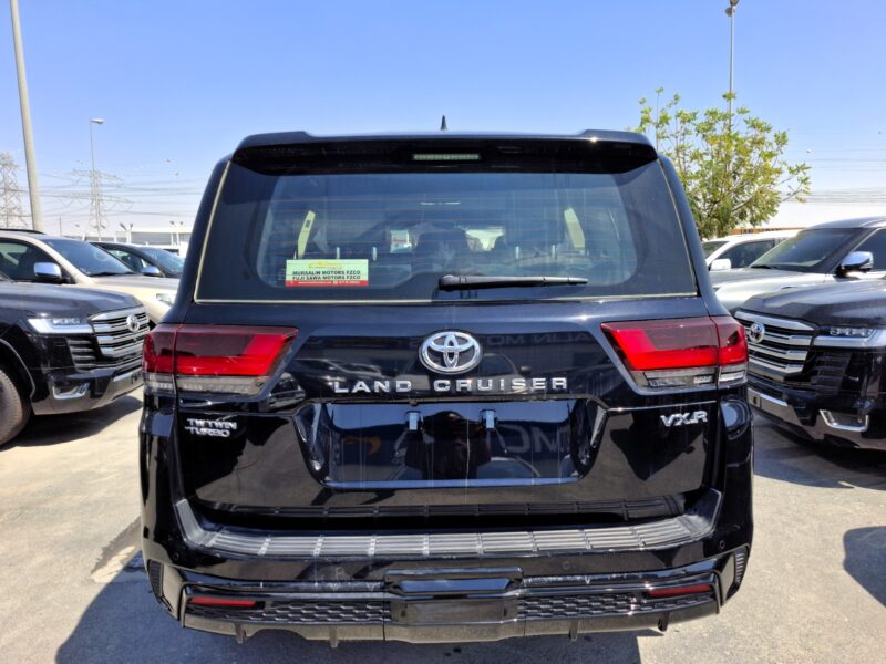 2024 Toyota Landcruiser VXR 3.3-liter twin-turbo diesel V6 Engine Black Red SUV