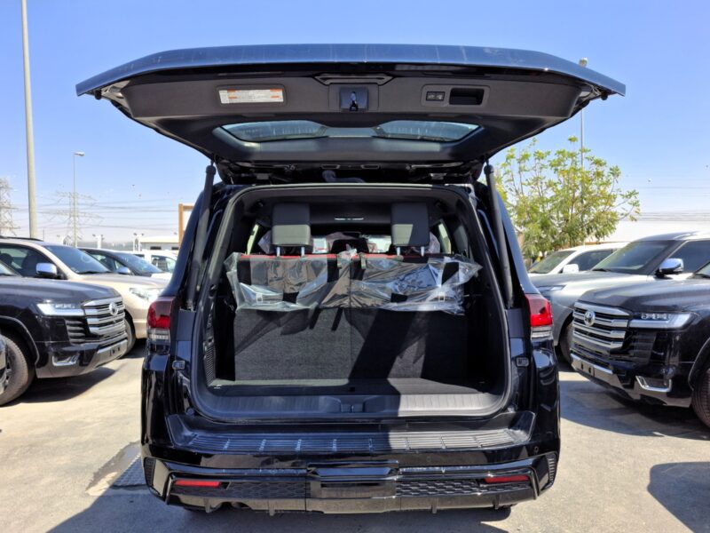 2024 Toyota Landcruiser VXR 3.3-liter twin-turbo diesel V6 Engine Black Red SUV