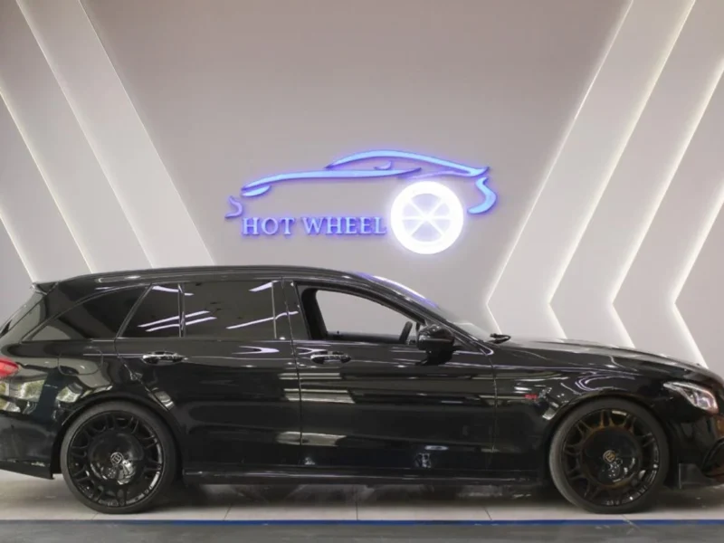 2018 Mercedes-Benz C 63S AMG Std BRABUS KIT 4.0L 8 Cylinders Black Wagon