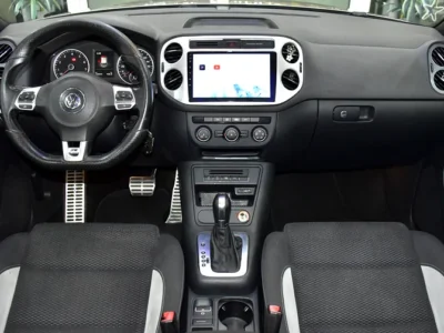 2016 Volkswagen Tiguan R-line 4 Cylinders Engine Beige Black Crossover GCC