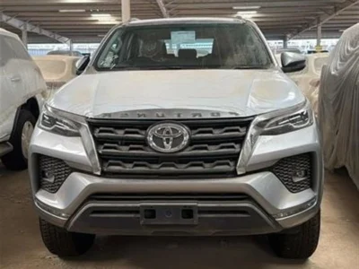 2025 Toyota Fortuner 4.0L V6 24-valve DOHC with Dual VVT-i Grey Beige SUV
