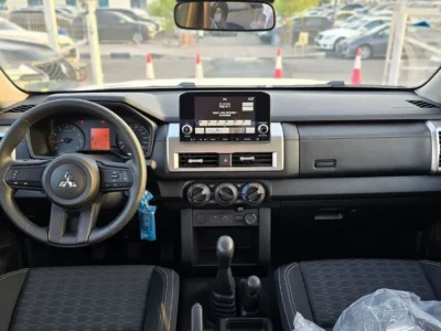 2026 Mitsubishi L200 GL 2.4 L inline-4 Petrol MIVEC White Black Pick UP Truck